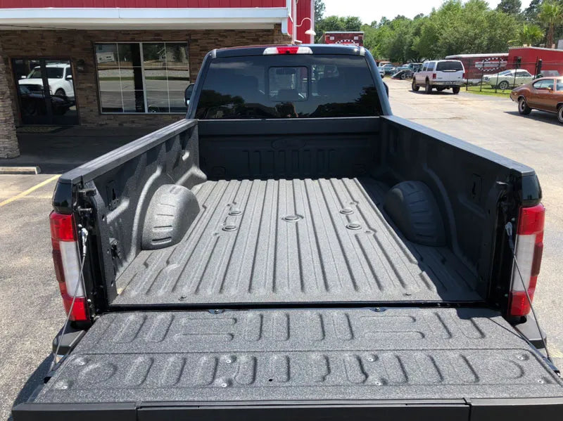 Drop In vs Spray In Bedliner
