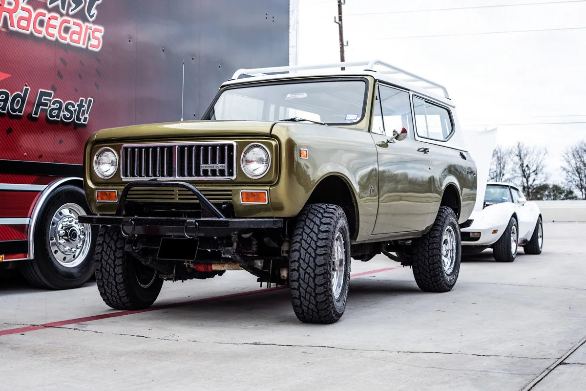 Classic Car Restoration: 5 Things You Need to Know